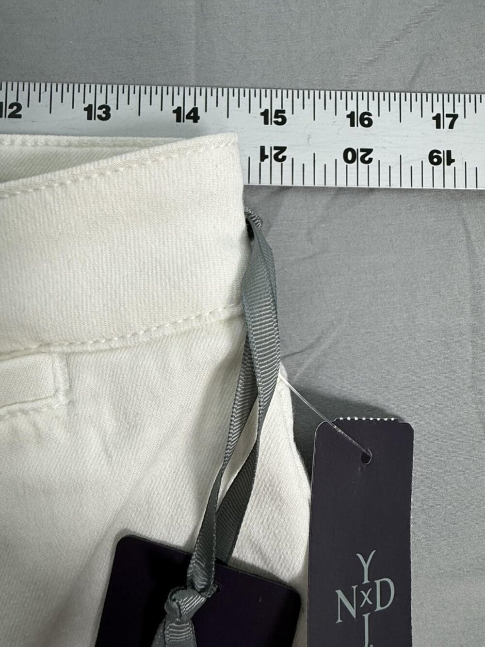 NYDJ The Trouser Pants Womens 8P Optic White Wide Leg Petite Minimalist Chic NWT - Picture 5 of 13
